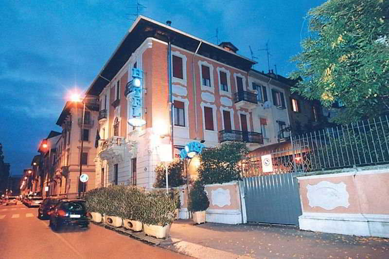 Hotel Bagliori