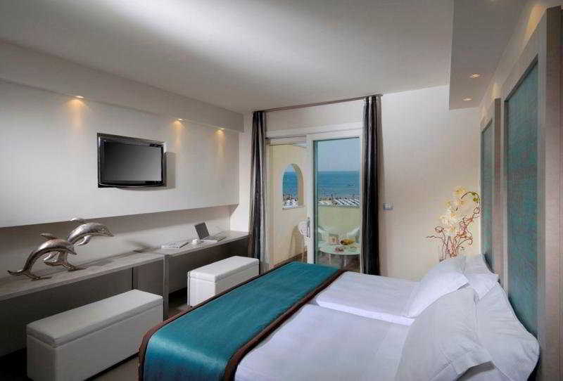 Room
Room
di Yes Hotel Touring