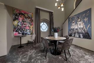 Hotel Wasserturm Cologne, Curio Collection
