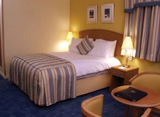 Room
Room
di The Telford Whitehouse Hotel