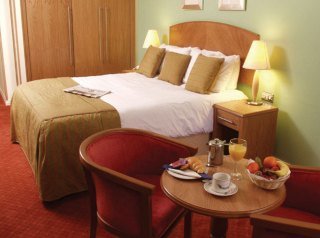 Room
Room
di The Telford Whitehouse Hotel