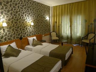 Room
Room
di Assos Eden Gardens