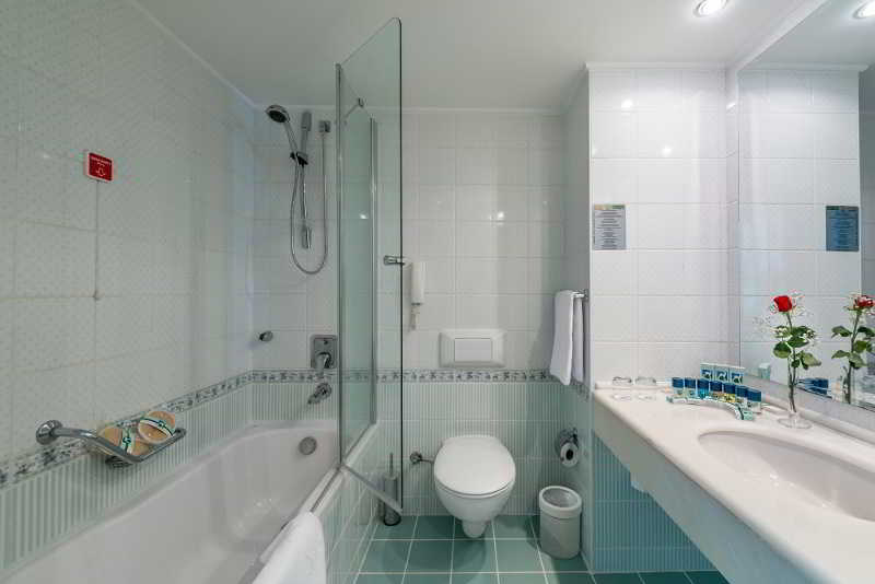 Room
Room
di Kimeros