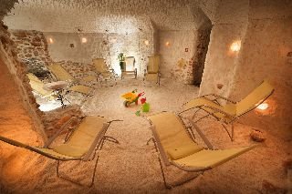 Sports and Entertainment
Sports and Entertainment
di Apollo Hotel Bratislava