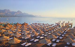 Beach
Beach
di Queen's Park Turkiz Kemer