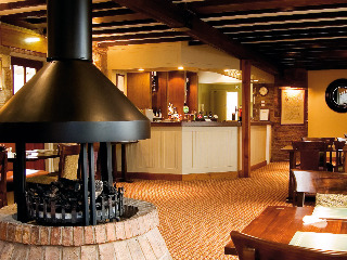 Bar
Bar
di Macdonald Linden Hall