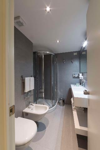 Room
Room
di Versilia Holidays Hotel