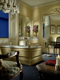 Room
Room
di Inverlochy Castle