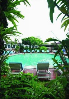 Pool
 di Montien Hotel Bangkok
