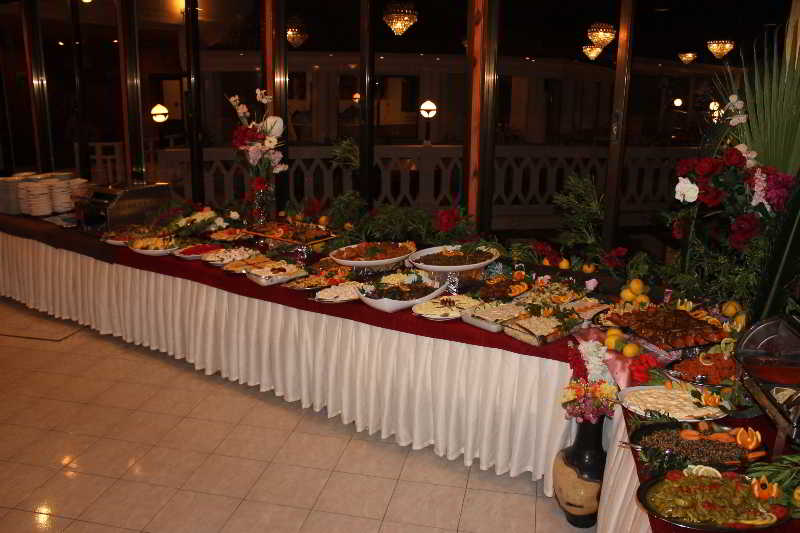 Restaurant
Restaurant
di LA Hotel & Resort