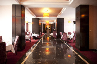 Restaurant
Restaurant
di Rin Central