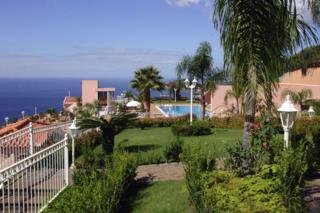 Terrace
Terrace
di Ocean Gardens