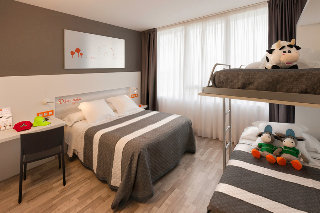 Room
Room
di Bed4U Castejón