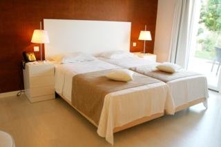 Room
Room
di Amazonia Estoril Hotel