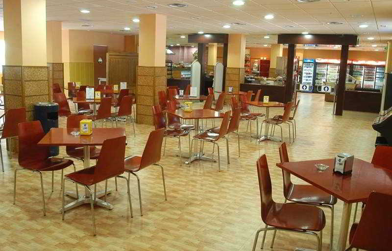 Bar
Bar
di Abades Santa Lucia