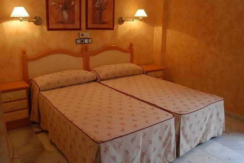 Room
Room
di Abades Santa Lucia