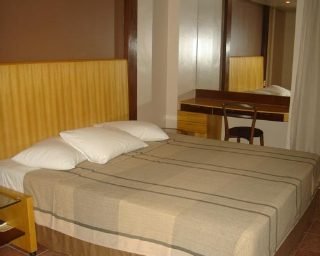 Room
Room
di Plaza Praia Suites