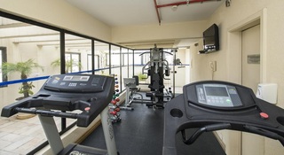 Sports and Entertainment
Sports and Entertainment
di Transamerica Executive The Advance