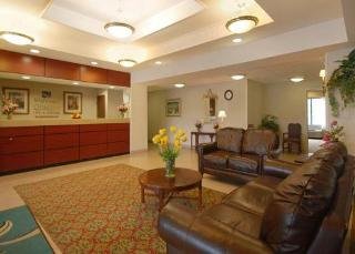 Lobby
 di Quality Inn & Suites Airport (Indianapolis)