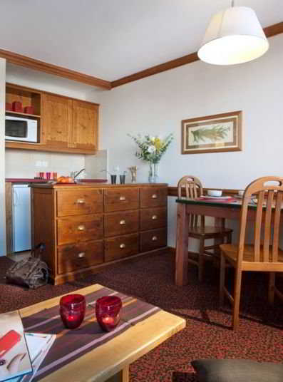 Room
Room
di Residence Pierre et Vacances Le Mont Soleil