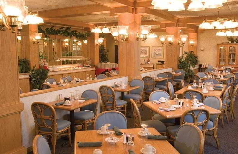 Restaurant
 di La Playa Resort & Suites