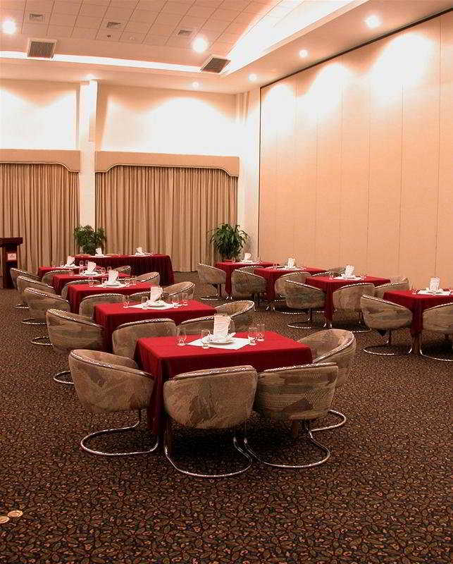 Conferences
Conferences
di Avalon Grand Panama