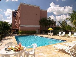 Pool
Pool
di Sleep Inn Ribeirao Preto