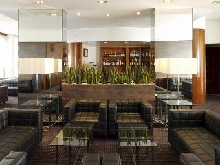 Lobby
Lobby
di Apogia Sirio Mestre