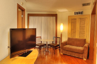 Room
Room
di Bristol Brasil 500