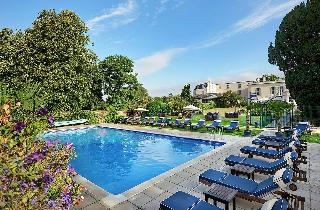 Pool
Pool
di Hilton Avisford Park