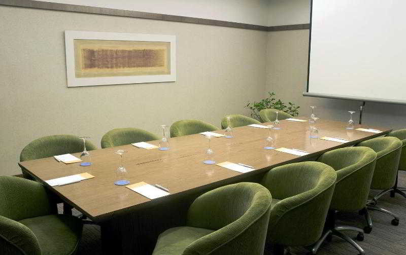 Sports and Entertainment
Sports and Entertainment
di Sheraton Barra Hotéis e Suites