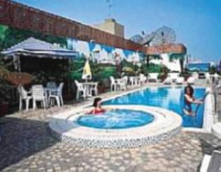 Pool
Pool
di Metropolitan Deira