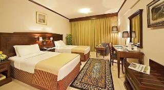 Room
Room
di Admiral Plaza