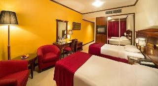 Room
Room
di Admiral Plaza