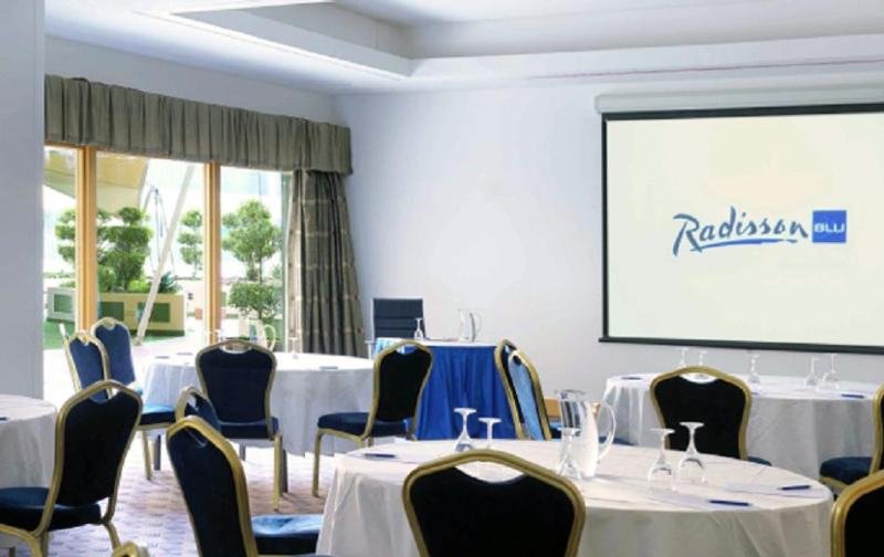 Conferences
Conferences
di Radisson Blu Hotel Riyadh