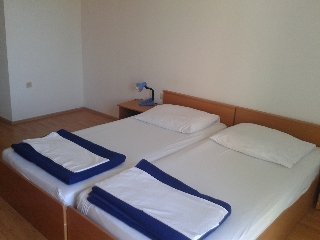 Room
Room
di Perkovic