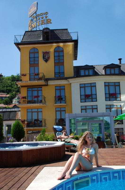 Pool
Pool
di Veliko Tarnovo Hotel Premier