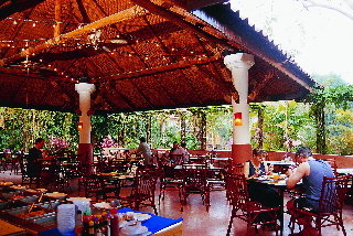 Restaurant
 di Loma Resort & Spa