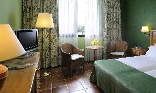 Room
Room
di Peralada Wine Spa & Golf