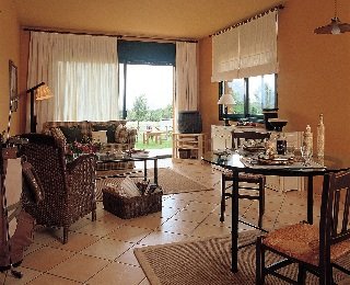 Room
Room
di Torremirona Golf & Spa Resort