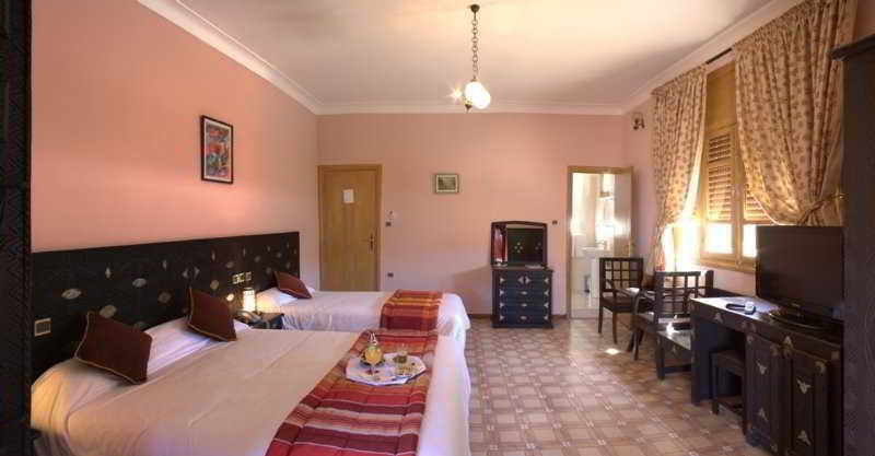 Room
Room
di Al Jasira