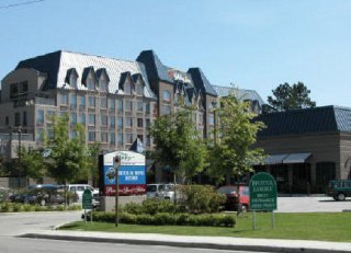 General view
 di Holiday Inn & Suites North Vancouver