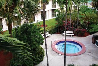 Pool
 di COURTYARD BY MARRIOTT MIAMI AIRPORT SOUTH