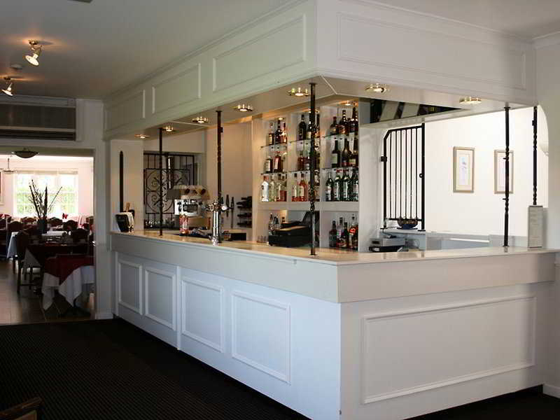 Bar
Bar
di Beachcombers Hotel