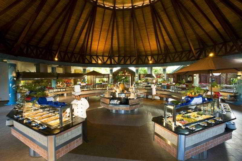 Restaurant
 di VIK Hotel Cayena Beach All Inclusive