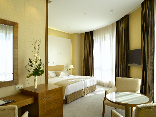 Room
Room
di Sercotel Sorolla Palace