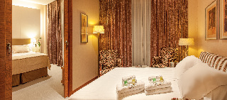 Room
Room
di Sercotel Sorolla Palace