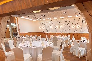 Restaurant
Restaurant
di Izmailovo Gamma