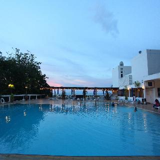 Pool
 di Copthorne Orchid Hotel Penang