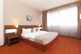 Room
Room
di Rin Airport